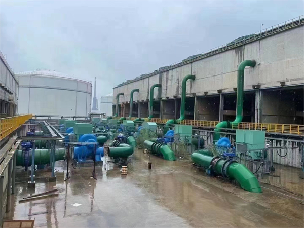 厂家在使用横流式闭式冷却塔时应注意哪些问题？(专业